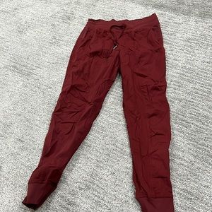 Lululemon joggers